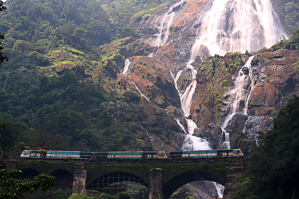 Dudhsagar_Falls_Triplet
