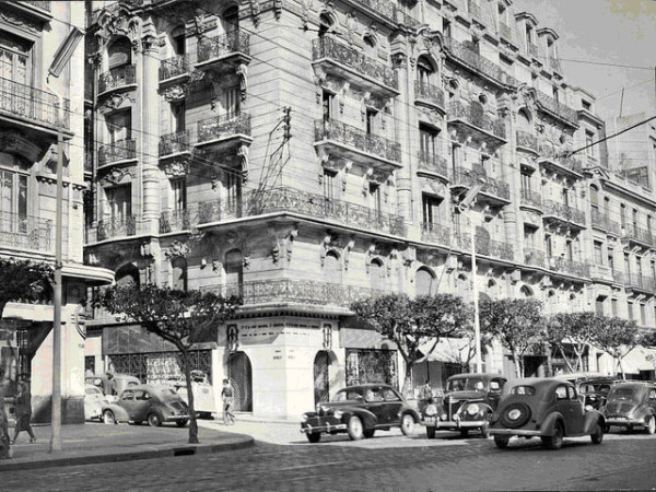 algiers-rue-michelet-24-jleichaker-1956-am