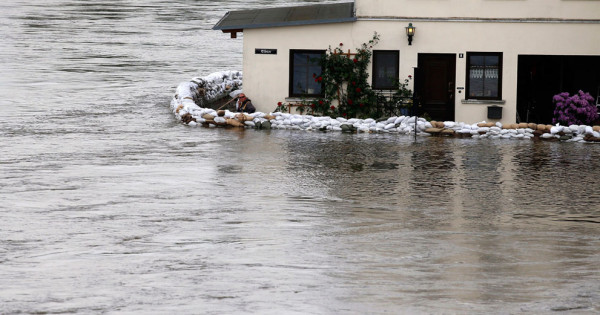 FLOODS-CENTRALEUROPE/
