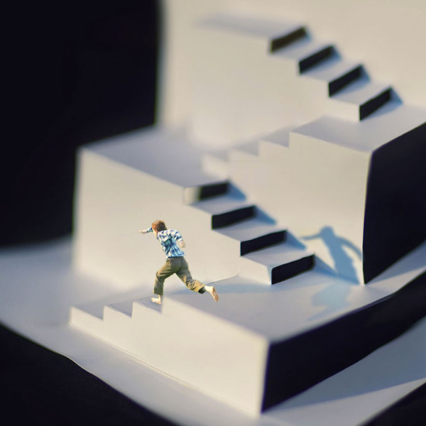 univers-miniature-pour-talent-immense-a-14-ans-il-realise-des-autoportraits-stupefiants-10
