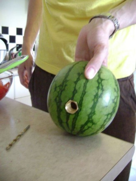 08-how_to_make_a_watermelon_keg