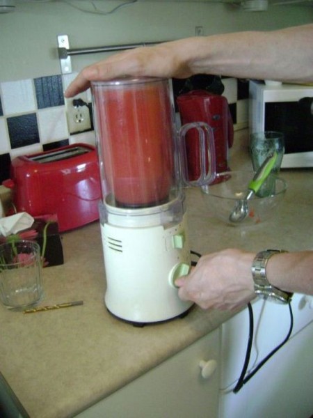 11-how_to_make_a_watermelon_keg