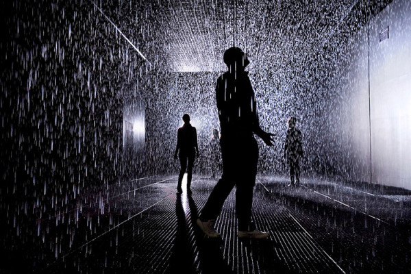 1670950-slide-rain-room-174