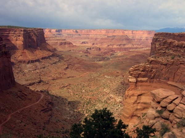 21_routes_spectaculaires_que_vous_devez_parcourir_au_moins_une_fois_dans_votre_vie_4