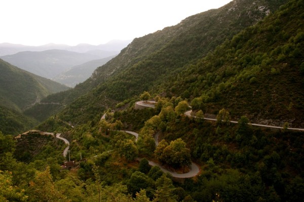 21_routes_spectaculaires_que_vous_devez_parcourir_au_moins_une_fois_dans_votre_vie_9
