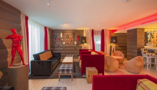 Agora-Swiss-Hotel4-640x371