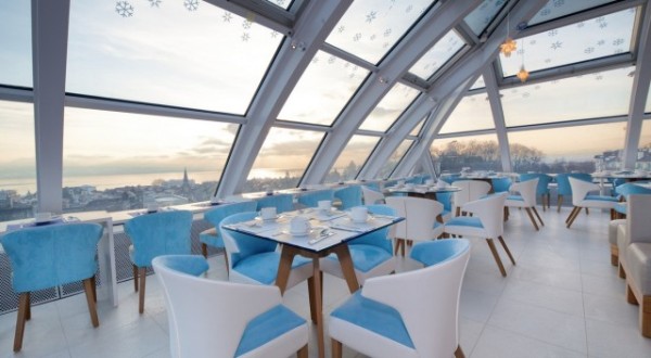 Agora-Swiss-Hotel9-640x353