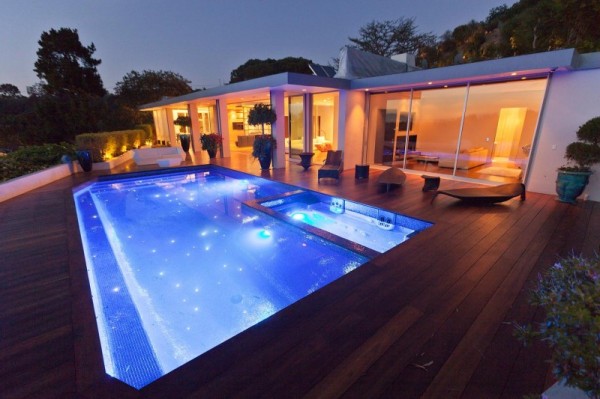 Beverly-Hills-House-11