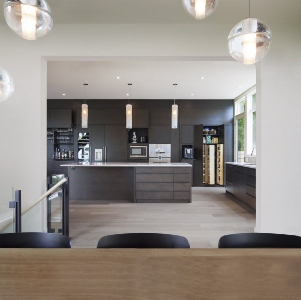 Breezy-Interior