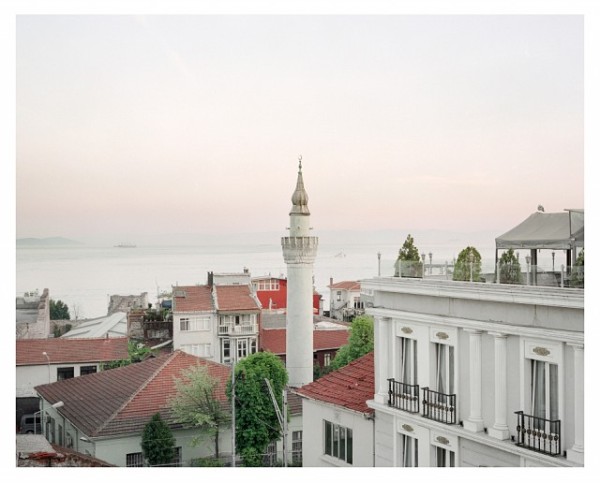 Stay-by-Akos-Major-6-640x516