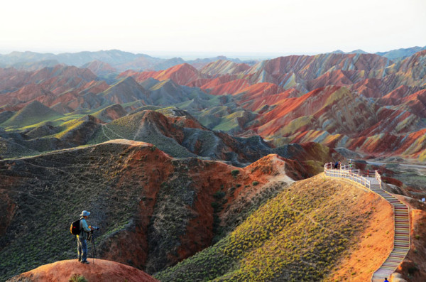 decouvrez-les-spectaculaires-montagnes-les-plus-colorees-du-monde1