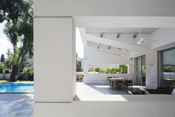 009-modern-residence-tsionov-vitkon-architechts
