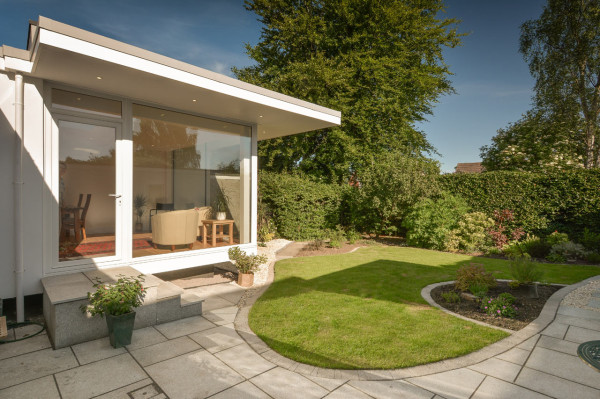 Garden-And-Room