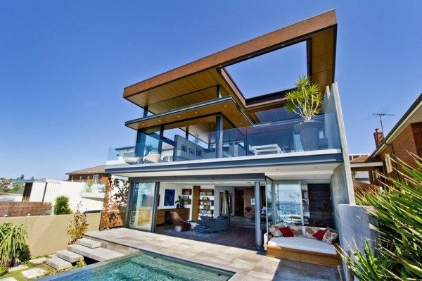 Luxury-Bronte-House