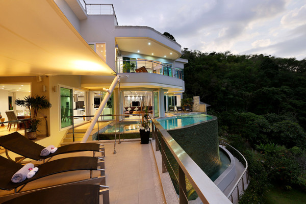exterior-villa_beyond